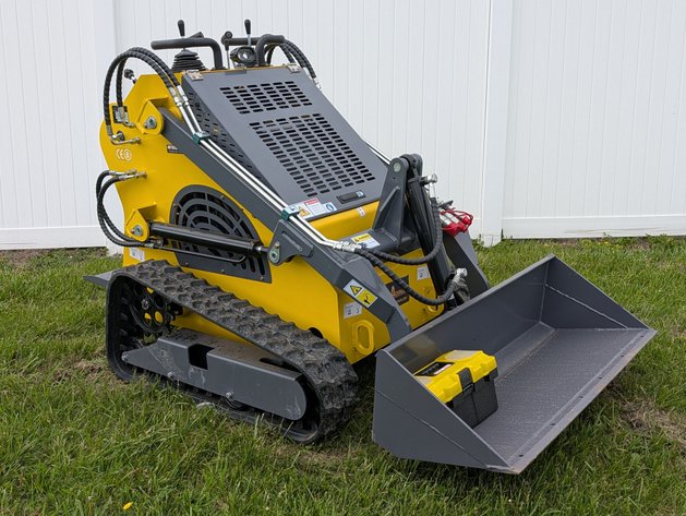 Image for 2026 LandHonor Mini Skid Steer