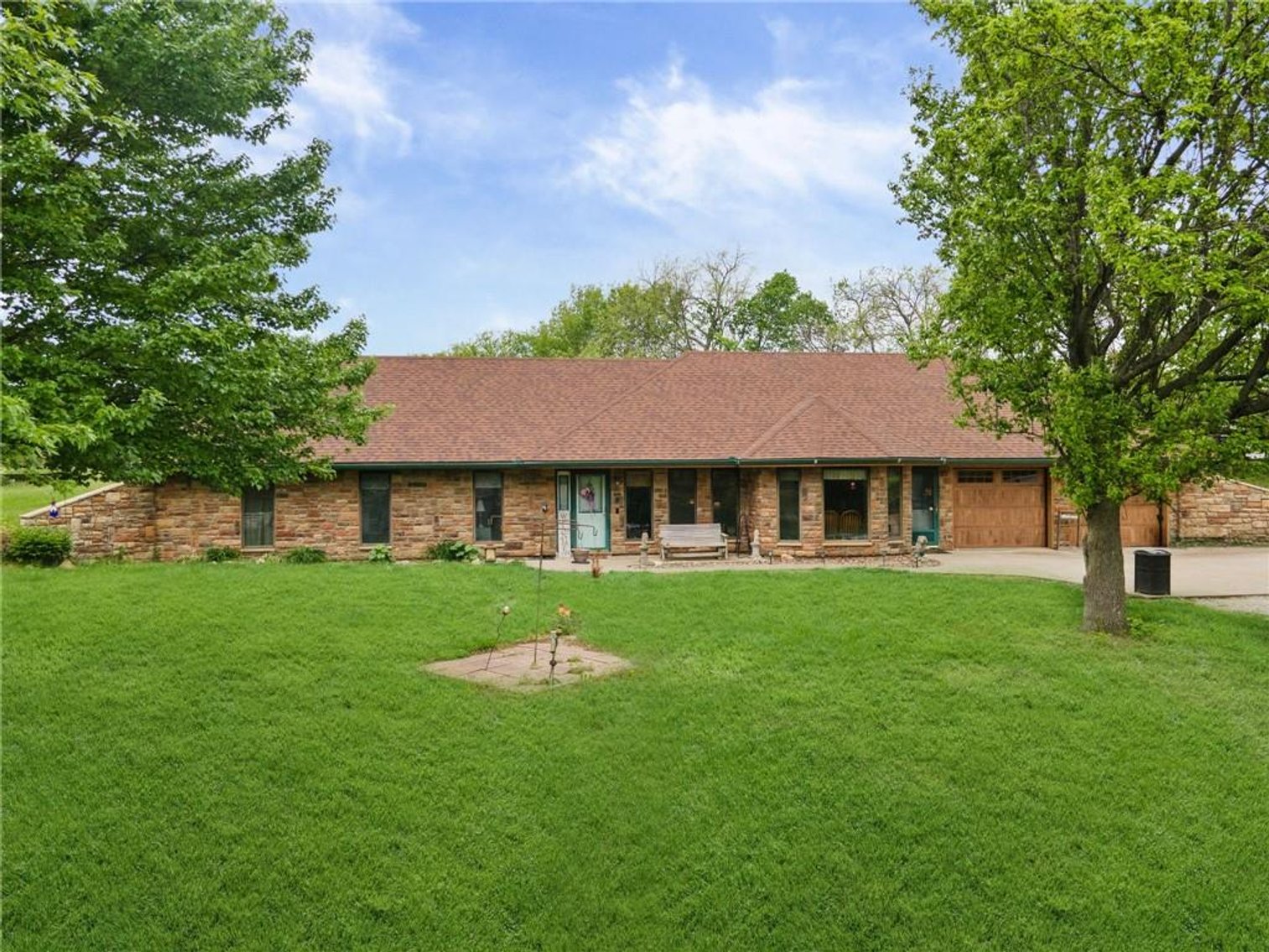 Image for 4021 Country Squire Rd - Oak Grove, MO