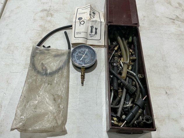 Image for Engine Vacuum And Fuel Pump Pressure Tester Kit