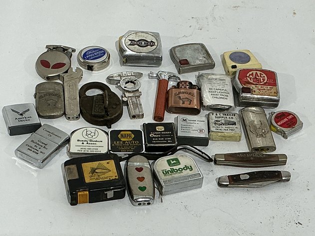 Image for Vintage Advertising Collectibles