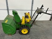 John Deere 524 Walk-Behind Snowblower