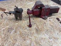 Yost Mfg Co Bench And Saw Vises