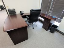 U-Shaped Executive Desk And Office Chair