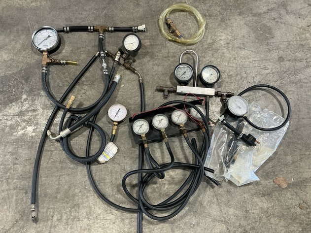 Image for Honda And Ashcroft Pressure Gauges