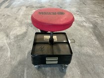 Matco Tools MS15 Pneumatic Chair