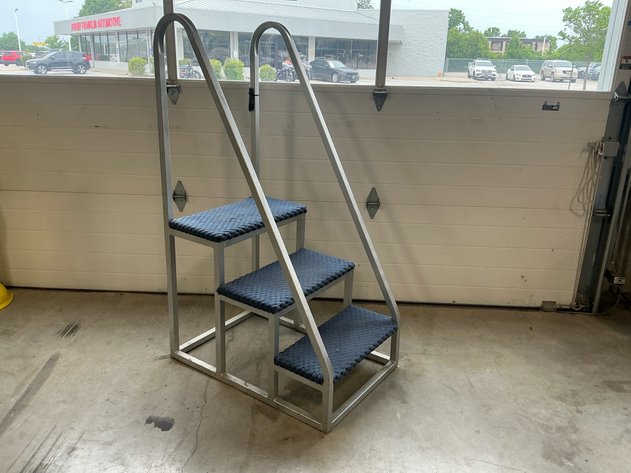 Image for 3-Step Aluminum Boarding Stairs