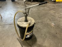 Sierra Marine Gear Lubricant With Pump