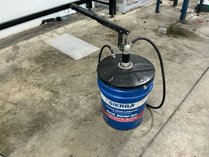 Sierra Marine Gear Lubricant With Pump