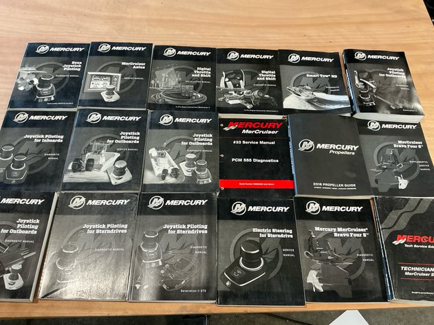Image for 18 Mercury And MerCruiser Service Manuals