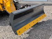 Wolverine Skid Steer 6-Way Dozer Blade