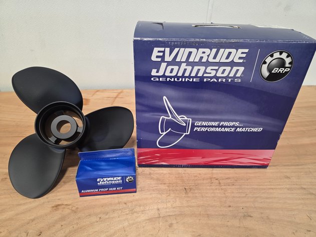 Image for Evinrude Johnson BRP Prop And Hub Kit