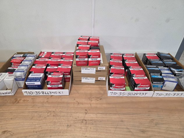 Image for Lot Of Marine Oil And Fuel Filters