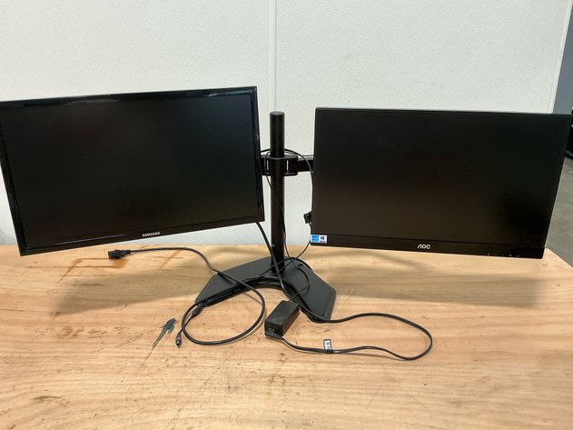 Image for Samsung And AOC Monitors With Mount