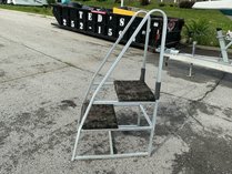 Aluminum Two Step Boarding Stairs