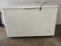 Commercial Chest Freezer