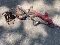 Cast Iron Hand Pumps And Pipe Vise