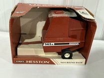 Ertl Hesston 565A Round Baler 1/16 Scale