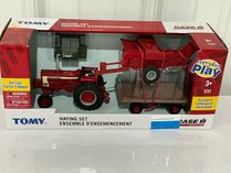 Tomy Case IH 1/32 Haying Set 46671