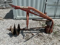 Bush Hog PHD2103 Post Hole Digger