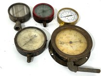 Five Analog Pressure Gauges