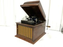 Edison Amberola 30 Cylinder Phonograph