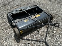 Agri-Fab 45-0326 Tow-Behind Lawn Sweeper