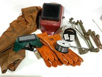 Uniweld Model 72L9 Welding Equipment
