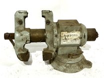 Daytona Model MP-5â Bench Vise