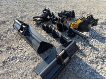 LandHonor Mini Excavator Attachments Package