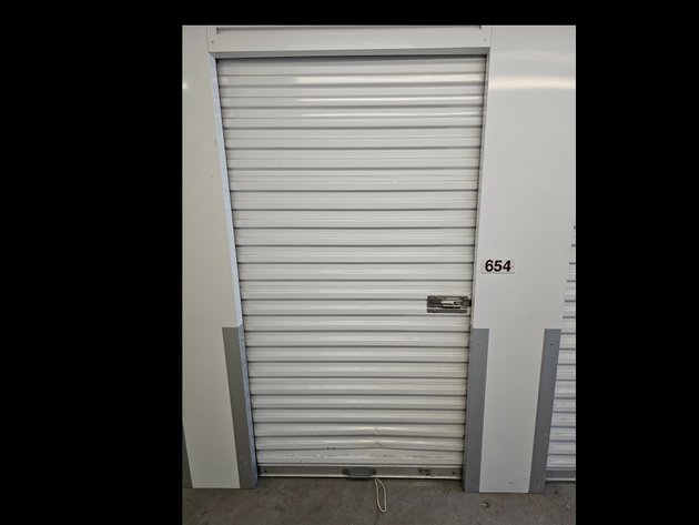 Image for Blue Moose April Storage Auction