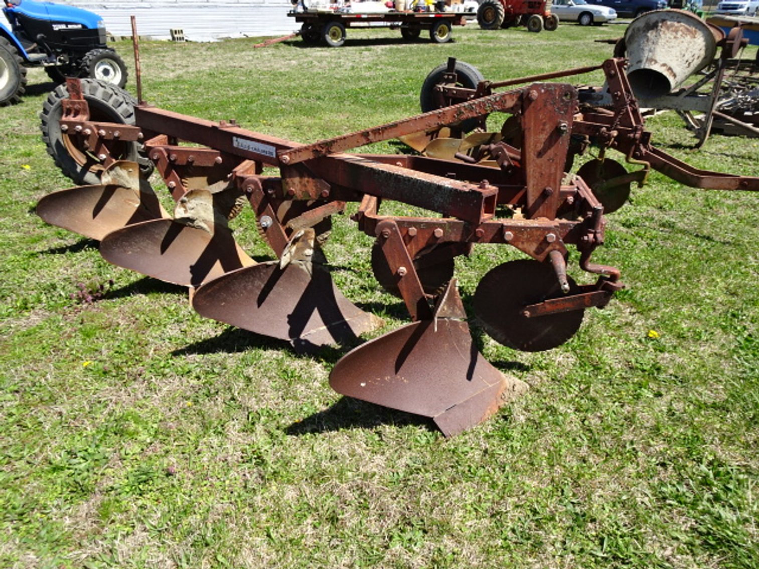 Image for Apr 13, 2024  Estate Farm Equipment Auction