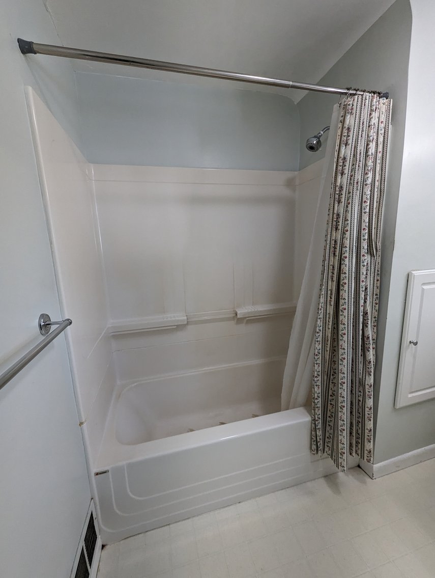 Image for 2 BR, 1.5 BA HOME 2 BR IN-LAW APT/ DET GARAGE ON 1.06 AC
