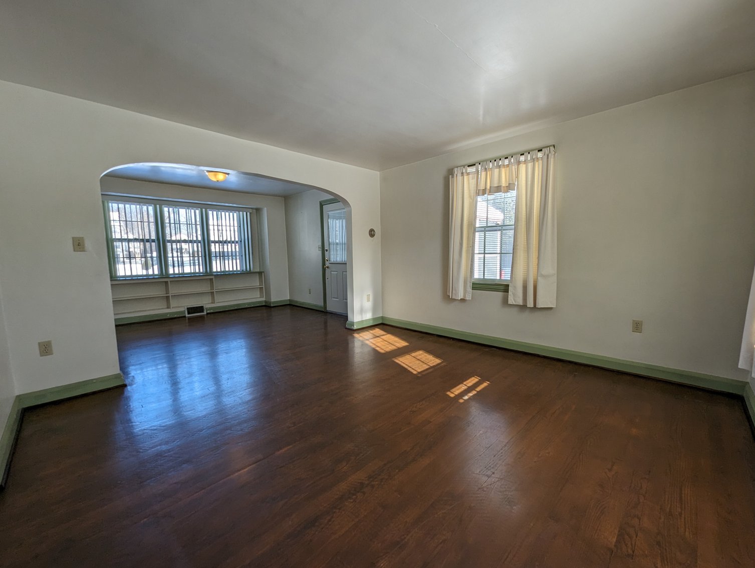 Image for 2 BR, 1.5 BA HOME 2 BR IN-LAW APT/ DET GARAGE ON 1.06 AC