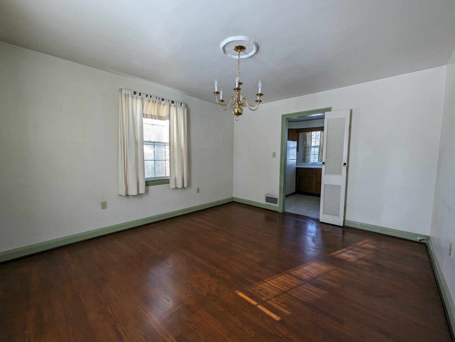 Image for 2 BR, 1.5 BA HOME 2 BR IN-LAW APT/ DET GARAGE ON 1.06 AC