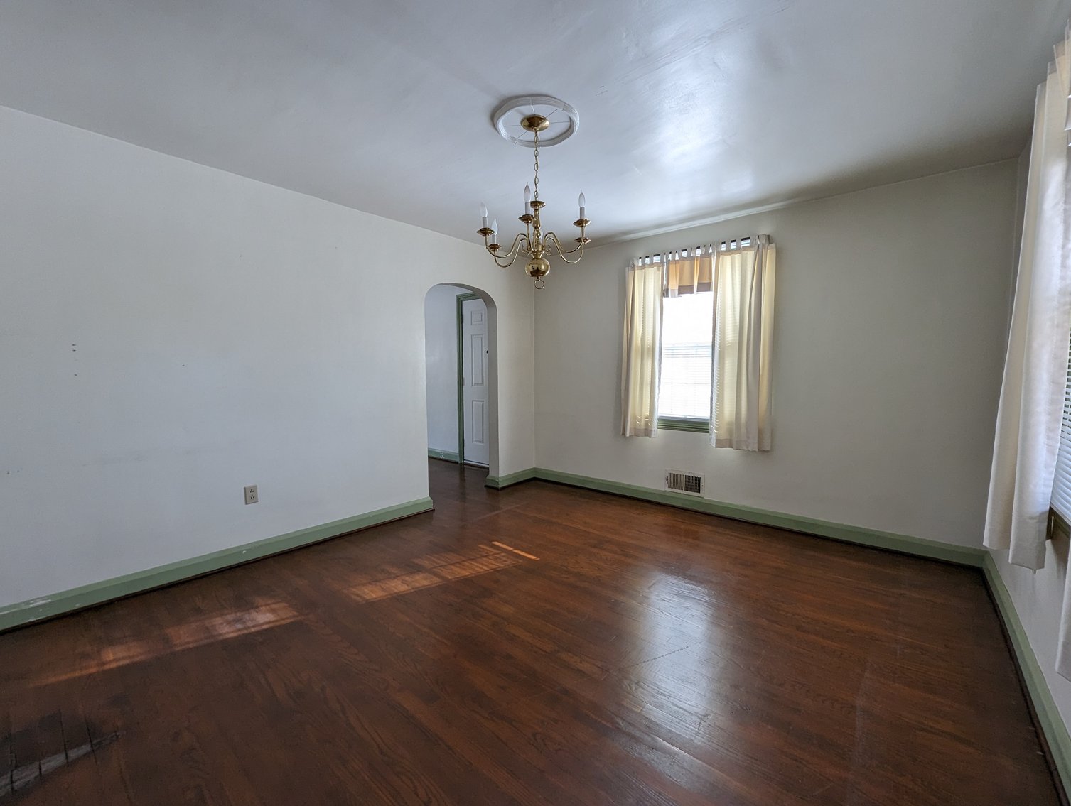 Image for 2 BR, 1.5 BA HOME 2 BR IN-LAW APT/ DET GARAGE ON 1.06 AC