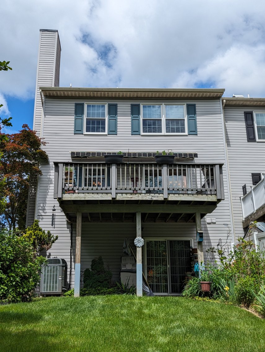 Image for CLEAN 4 BR, 3.5 BA EOG BRICK FRONT TOWNHOME