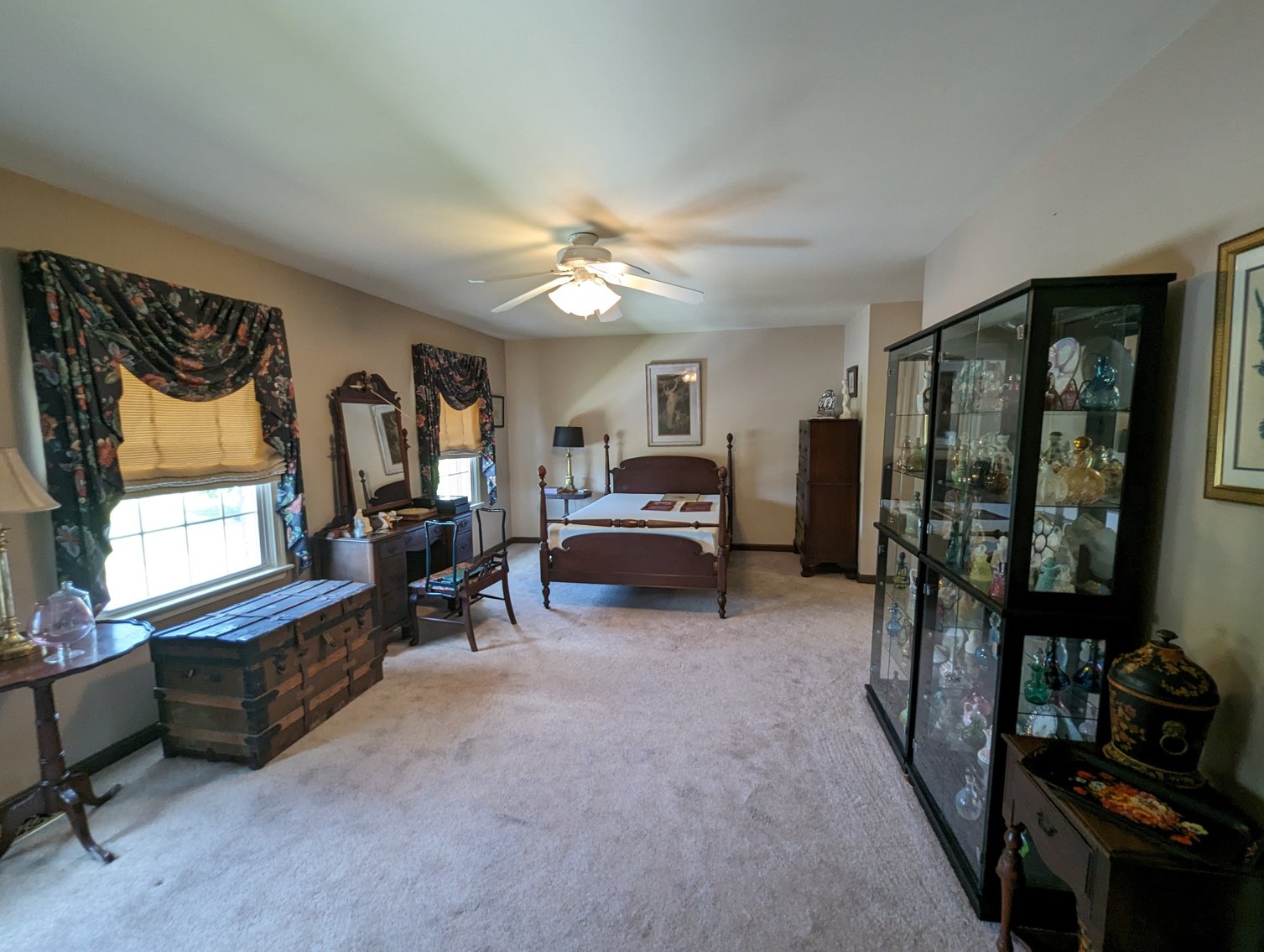 Image for CLEAN 4 BR, 3.5 BA EOG BRICK FRONT TOWNHOME