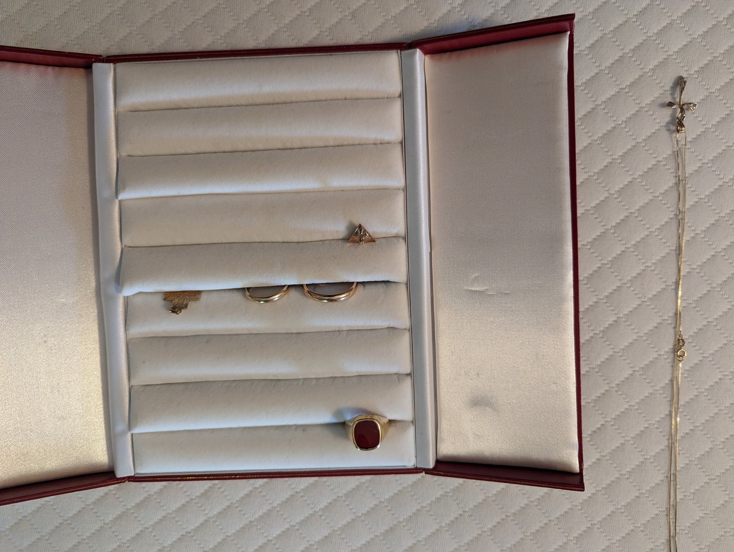 Image for CLEAN 4 BR, 3.5 BA EOG BRICK FRONT TOWNHOME