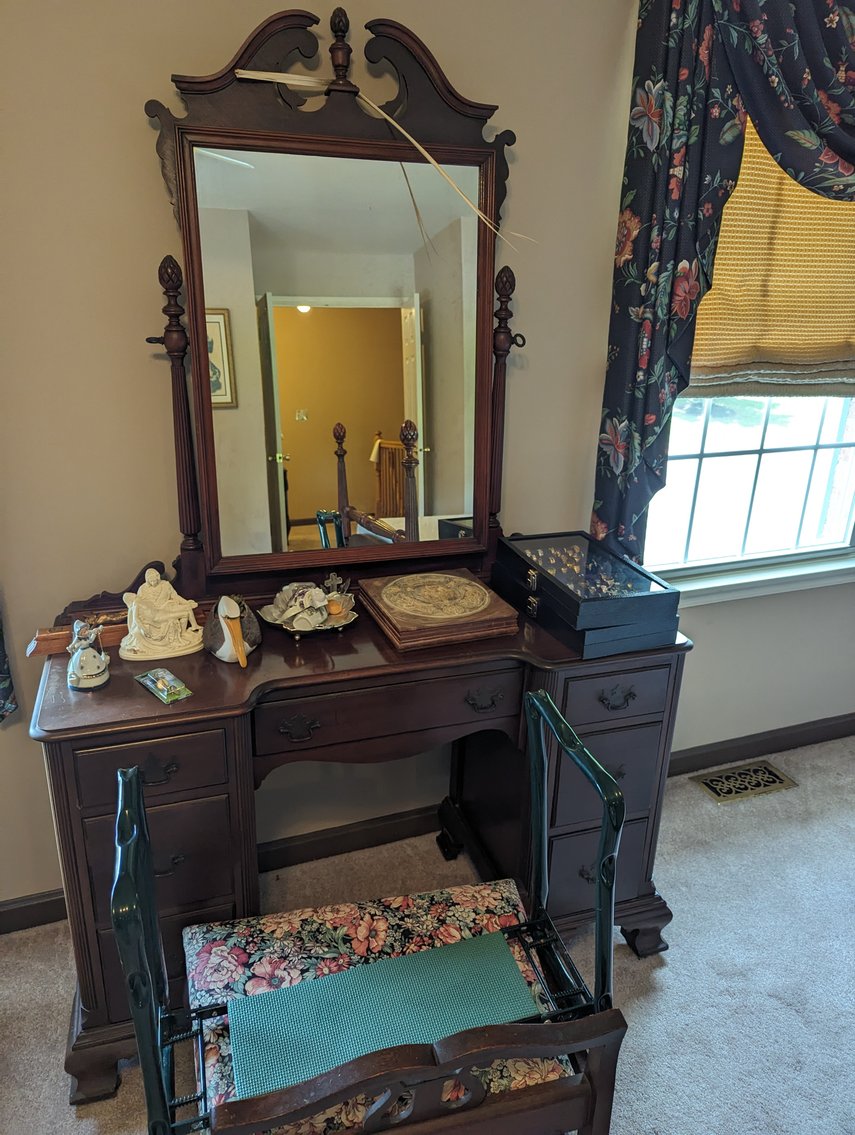 Image for CLEAN 4 BR, 3.5 BA EOG BRICK FRONT TOWNHOME