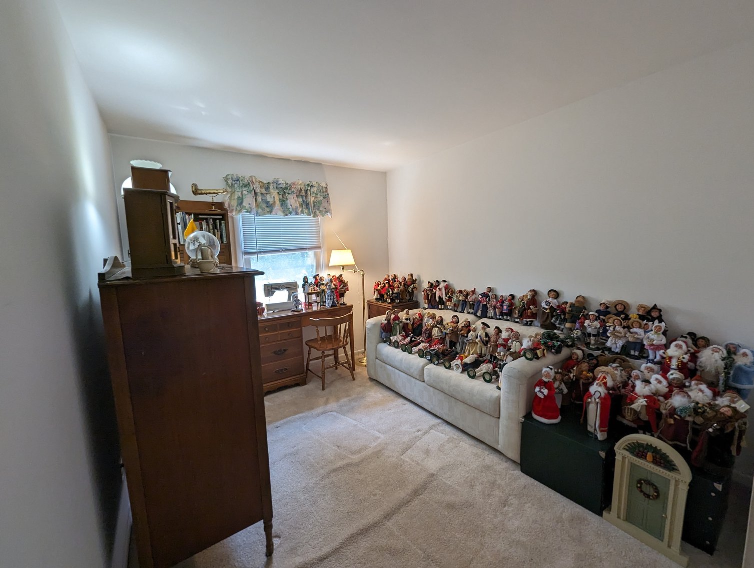Image for 4 BR, 2.5 BA BRICK FRONT TOWNHOME