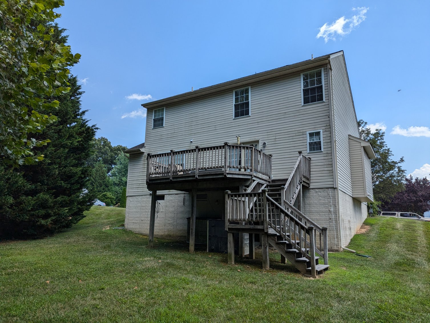 Image for 3 BR, 3.5 BA HOME W/ ATT. 2-CAR GARAGE