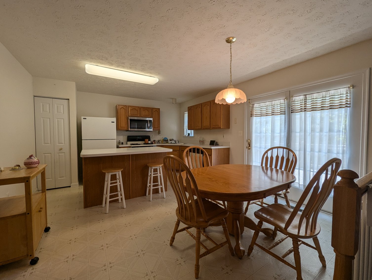 Image for 3 BR, 3.5 BA HOME W/ ATT. 2-CAR GARAGE