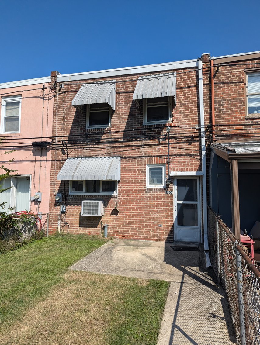 Image for 3 BR, 1.5 BA 2-STORY TOWNHOME