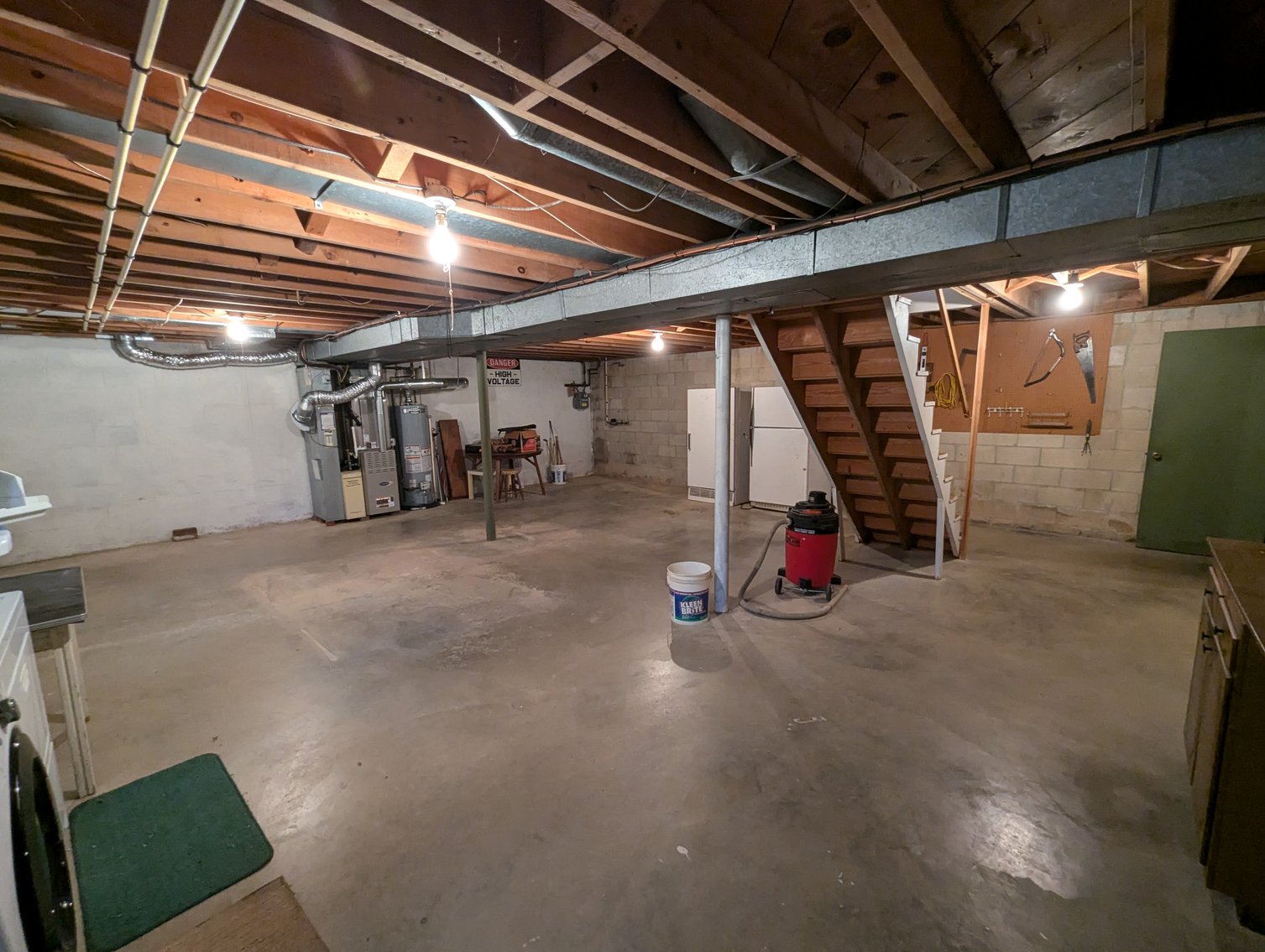 Image for 4 BEDROOM, 2 BATH BRICK CAPE COD W/ SUNROOM