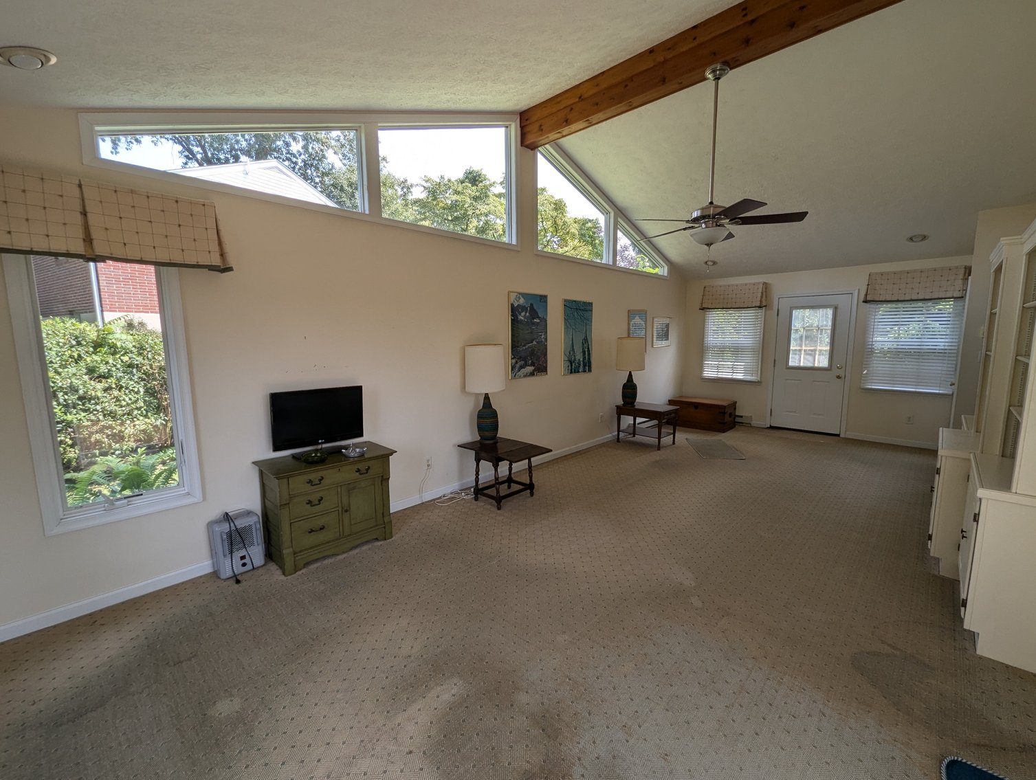 Image for 4 BEDROOM, 2 BATH BRICK CAPE COD W/ SUNROOM