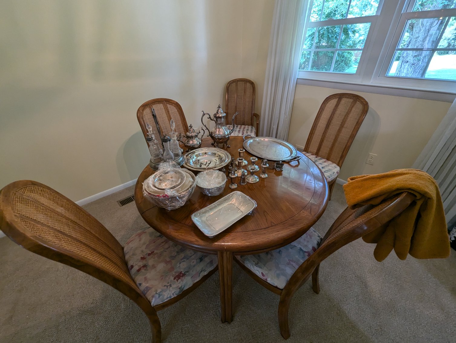 Image for 4 BEDROOM, 2 BATH BRICK CAPE COD W/ SUNROOM