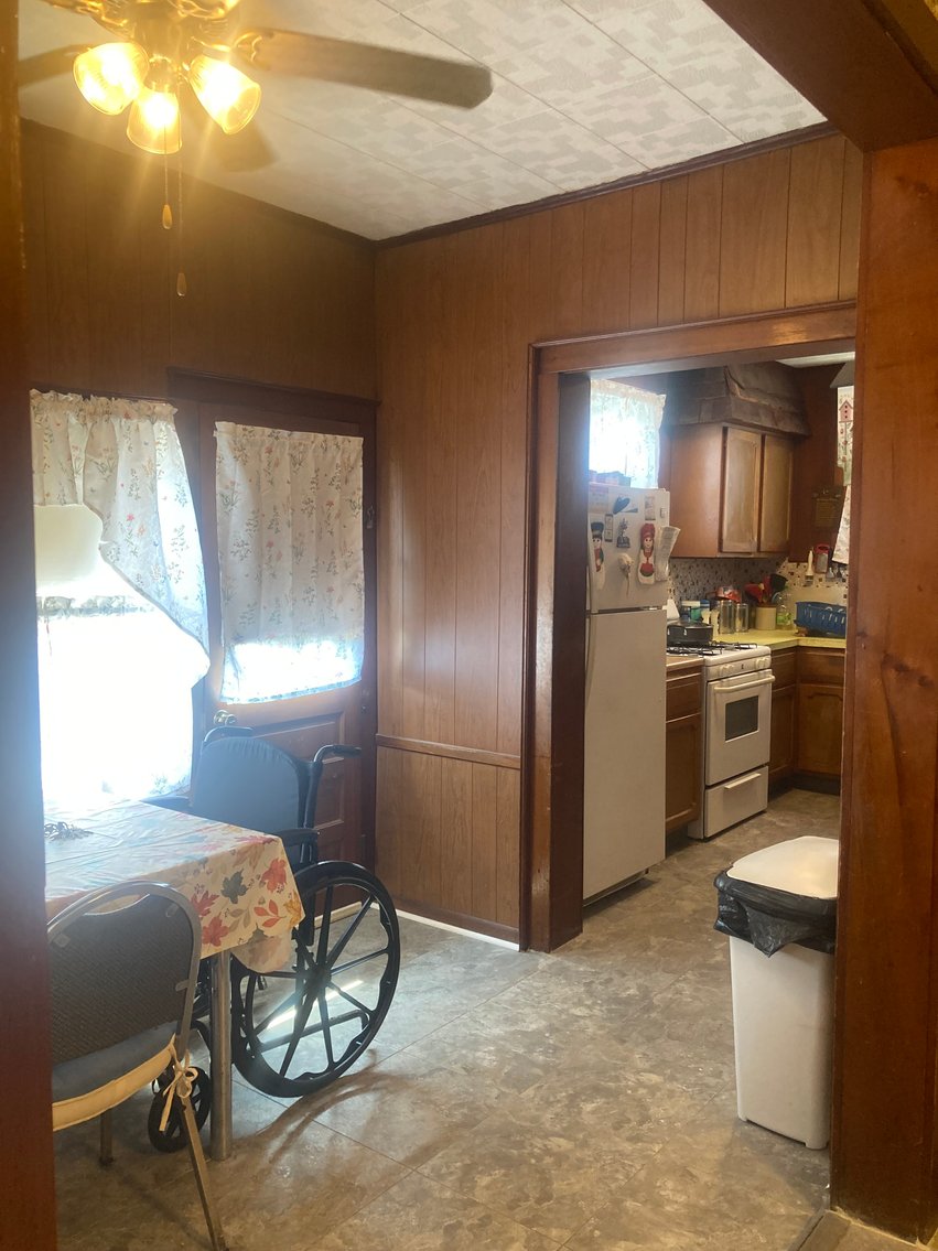 Image for 3 BR, 2.5 BA HOME W/ DET. GARAGE