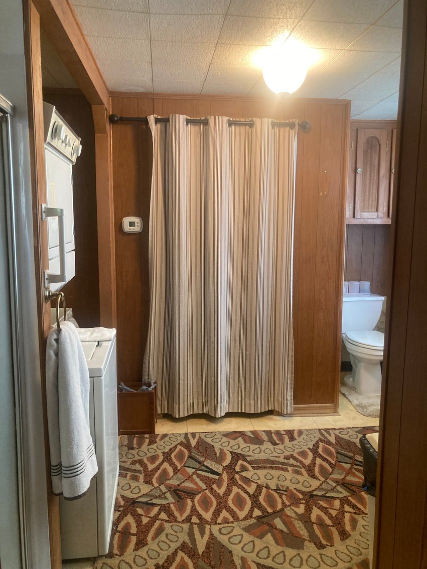 Image for 3 BR, 2.5 BA HOME W/ DET. GARAGE