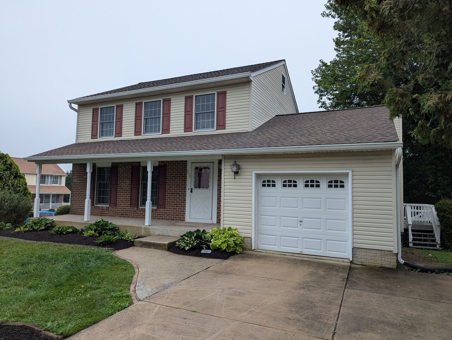 Image for CLEAN 2-STORY COLONIAL W/ ATT. 1-CAR GARAGE 3 BR, 2.5 BATH/ 0.22 +/- AC/ CORNER LOCATION