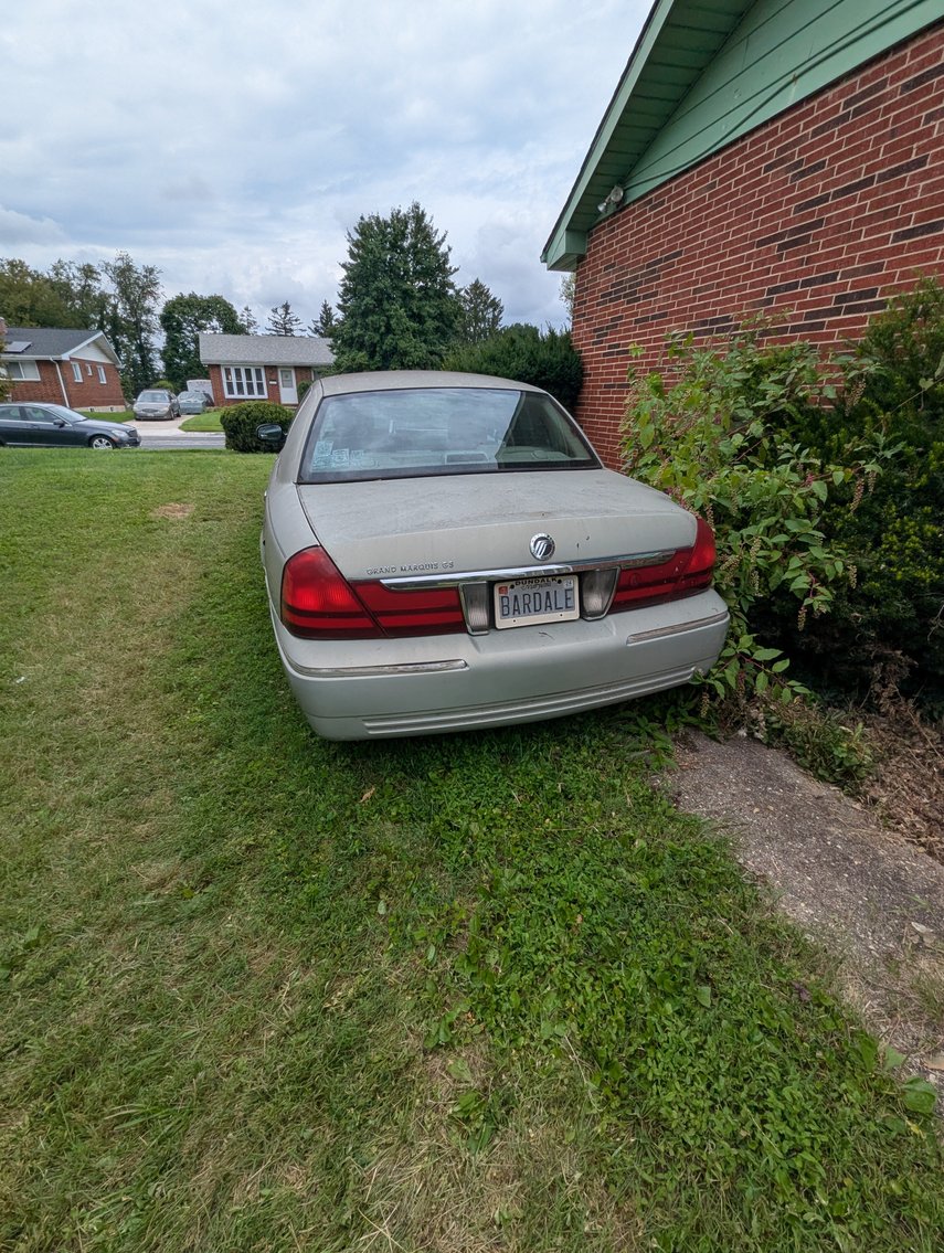 Image for 4 BR, 2.5 BATH BRICK RANCHER/ 2004 MERCURY GRAND MARQUIS, COLLECTIBLES, FURNITURE, HOUSEHOLD ITEMS, & GLASSWARE TBS SM/LG LOTS